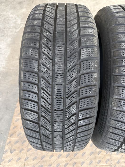 Резина зимная.   Continental.   235.45.18    Romania