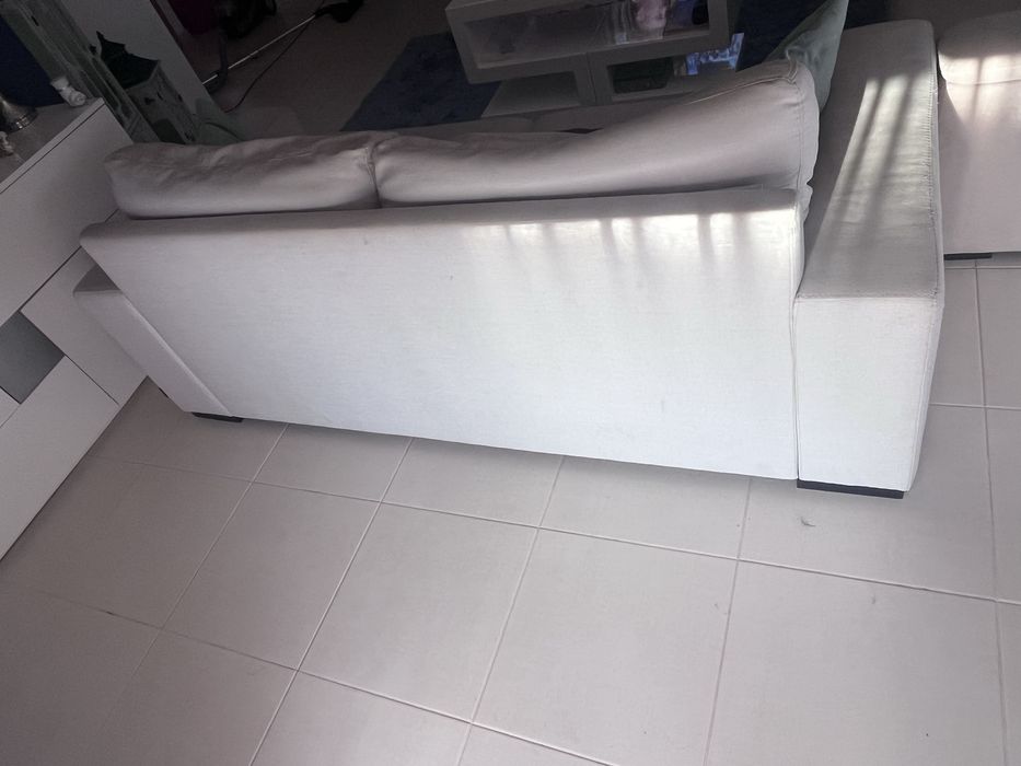 Sofá de 2 Lugares Cinzento – Confortável