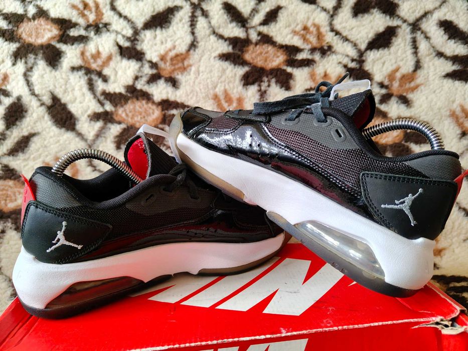 Mega sportowe młodzieżowe buty Jordan Air 200E r.40 świetny stan
