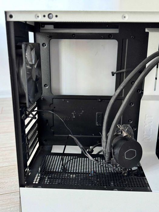 Корпус NZXT H510 Flow White з СВО Cooler Master MasterLiquid Lite 240