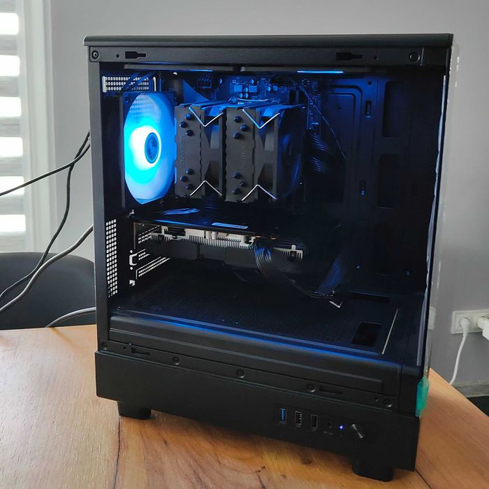 AMD Ryzen 5 9600X | RX 6600M 8GB | 32GB DDR5 PRO | 1TB NVMe | WiFi