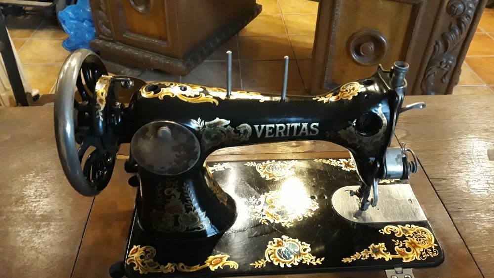Maszyna do szycia Veritas