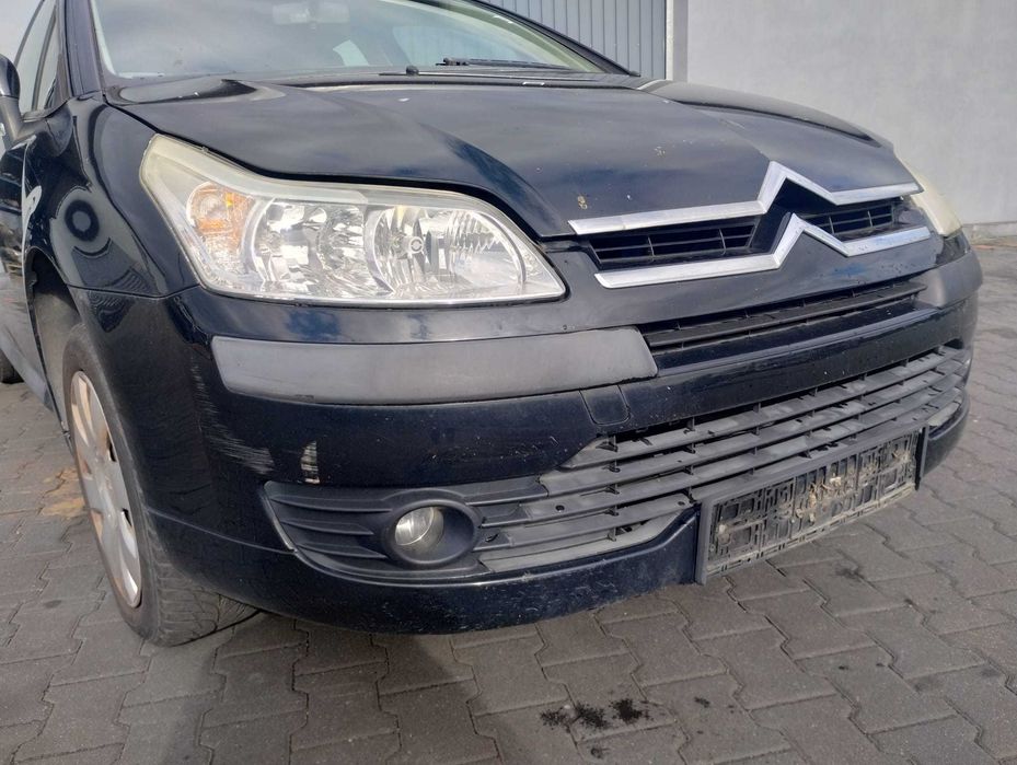 lampa  przód przednia prawa  Citroen C4 I 04- Europa , części