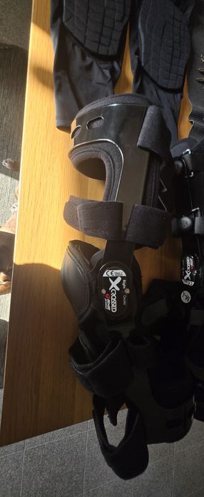 Joelheiras ortopédicas RXR