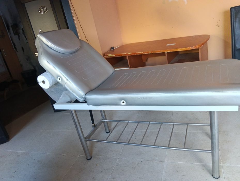 Marquesa cor cinzento