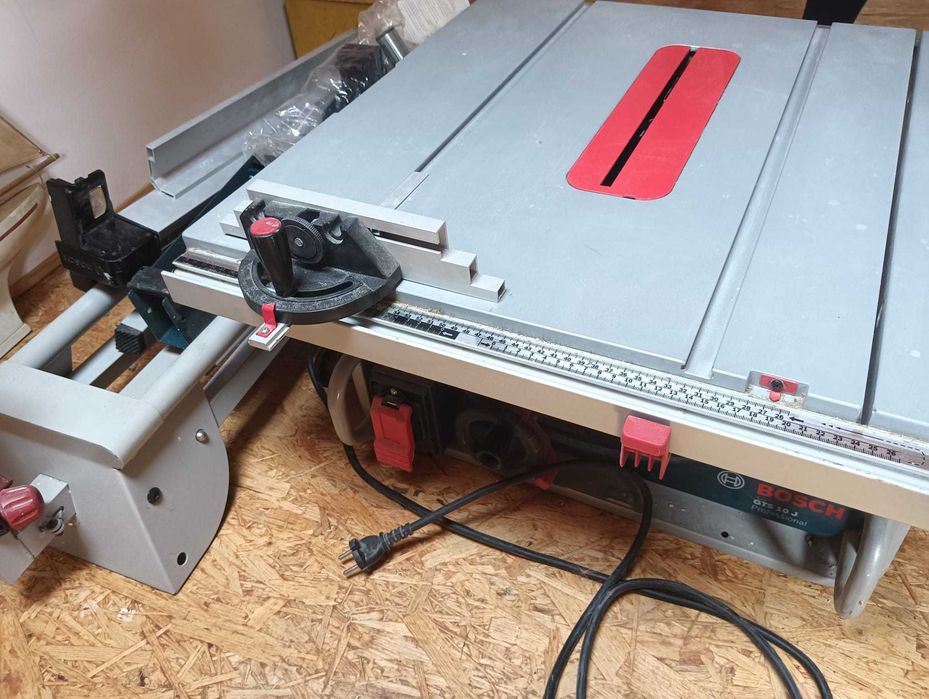 Bosch GTS 10 J Professional – pilarka stołowa / krajzega 1800 W