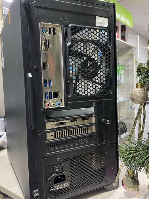 Компʼютер ігровий / Ryzen 5 2600/16GB/512 SSD NVmE/RX 580
