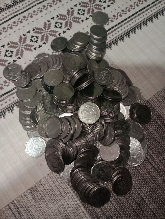 Монеты Украины 5коп и 25коп