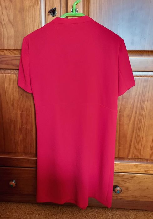 Vestido vermelho Zara, tamanho XS - nunca usado