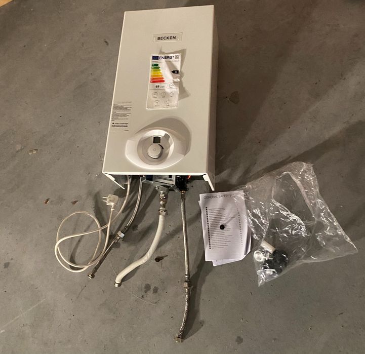 Esquentador para gás natural ventilado marca Becken