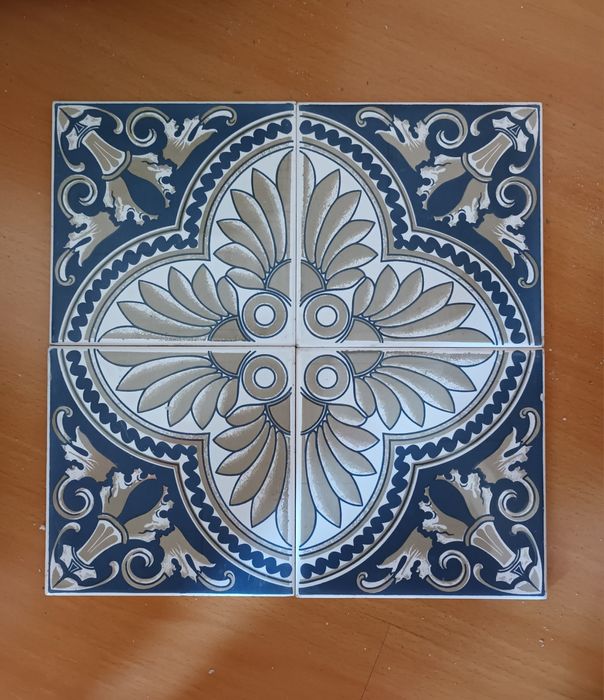 Azulejos vintage nunca aplicados(tenho quantidade)