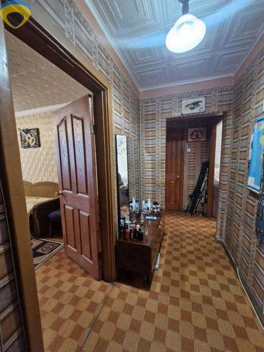 Продам 2 кімнатну квартиру на Черемушках