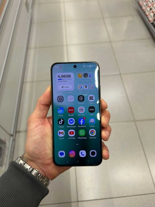 OPPO Reno 14 FS  .