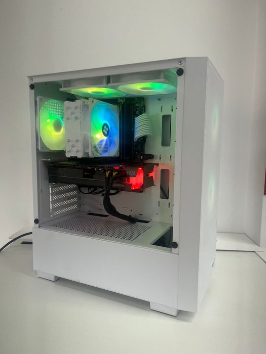 Pc Gaming i5/16gbDDR4/RX6600XT