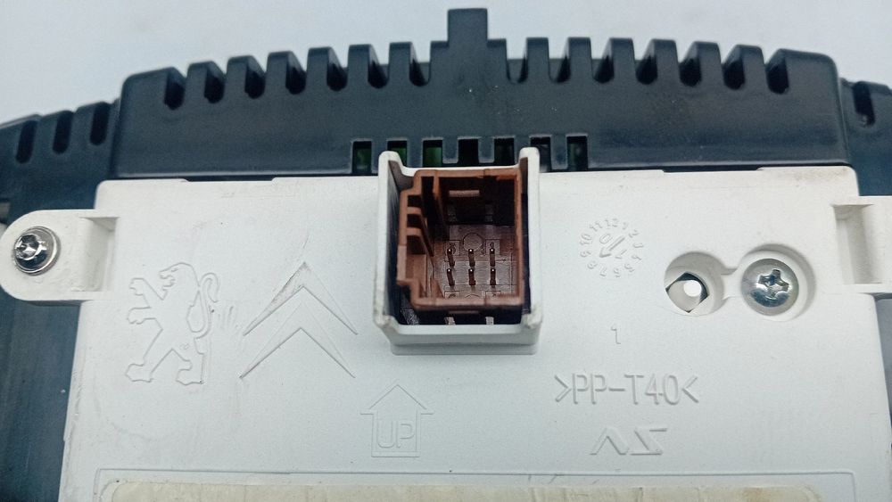 Quadrante / painel de instrumentos CITROËN C4 II (B7)