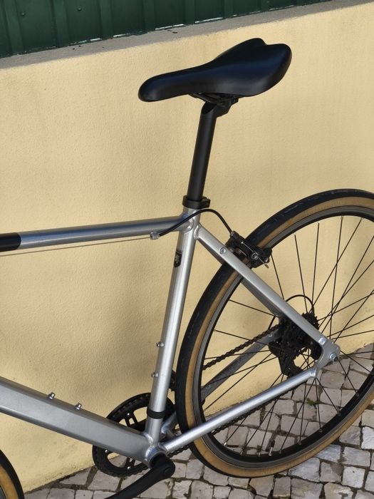 Bicicleta Estrada flat bar  city bike  btwin triban