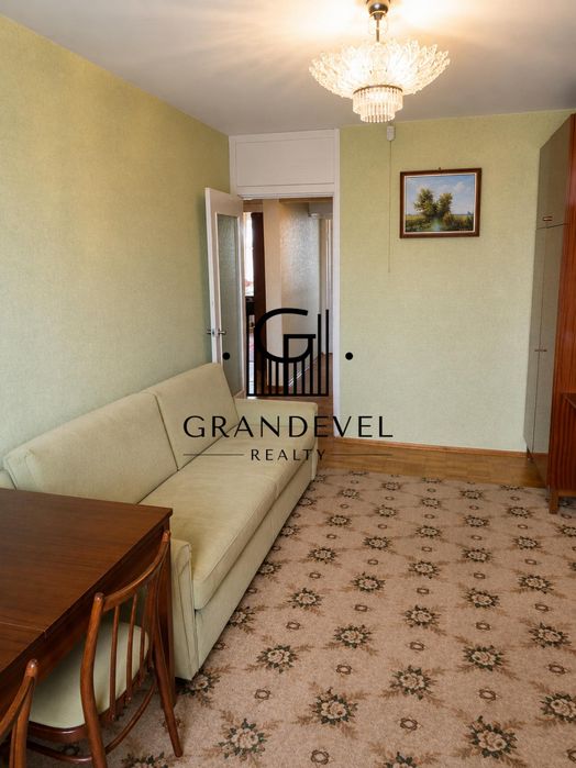 Apartment in Kyiv - View 2