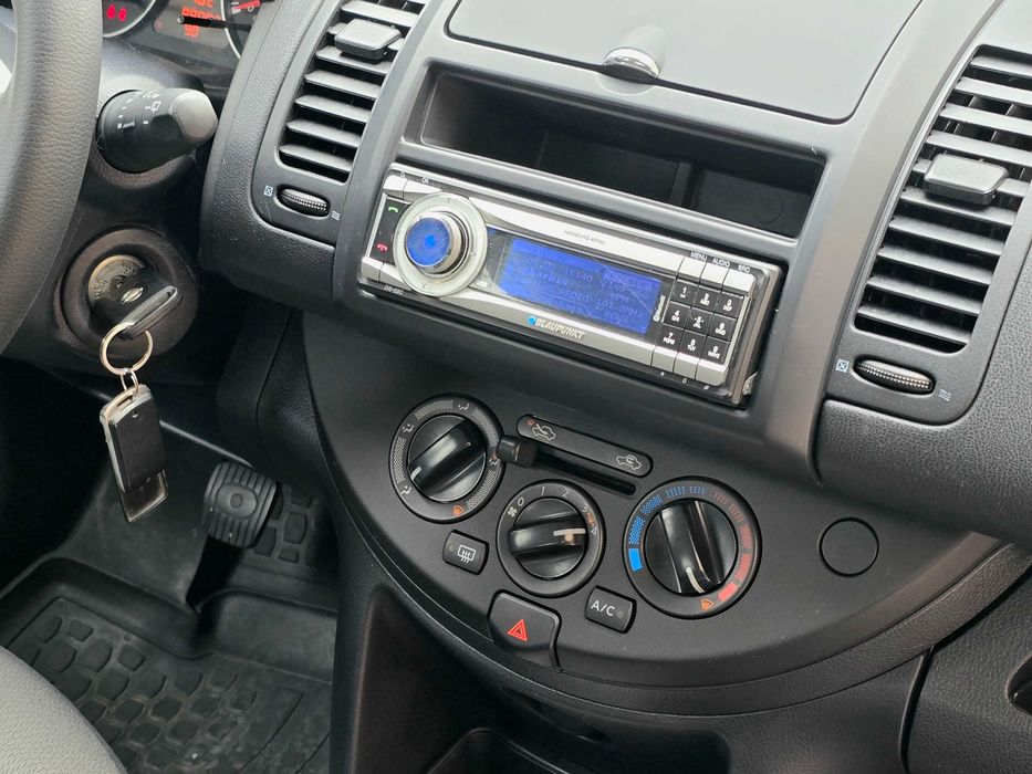 Nissan Note 2012г.в. 1.4 бензин не крашен, пробег 89 тыс