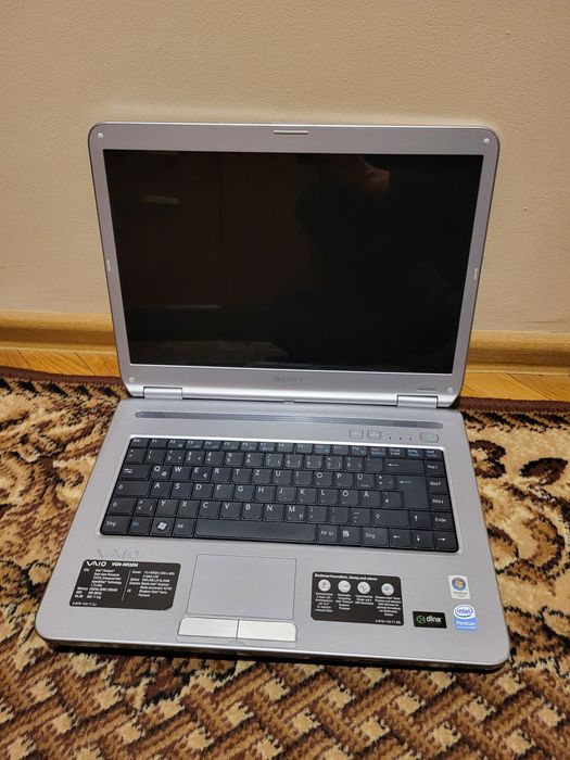 Частина ноутбука Sony Vaio VGN NR32M