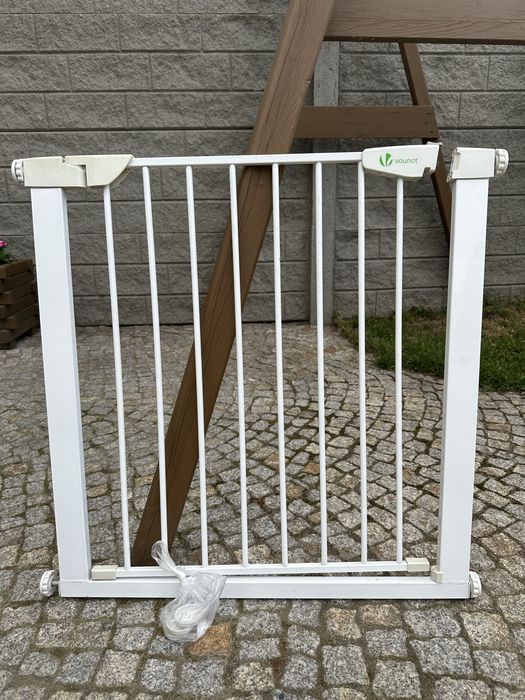Bramka zabezpieczajaca na schody