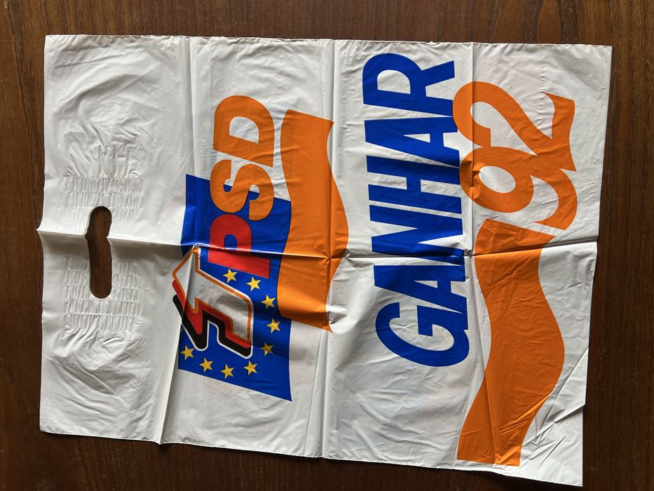 Poltica - PSD - Saco plástico de propaganda - Ganhar 92