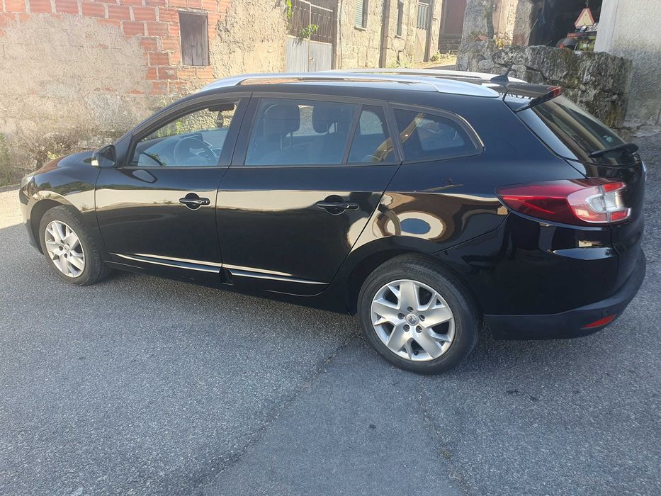 Renault Mégane 2014 impecável sem nada a fazer