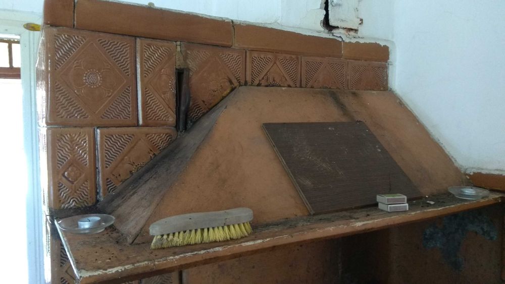 Piec kaflowy, kuchnia, fajerki, zabytkowa, ozdobna, stara