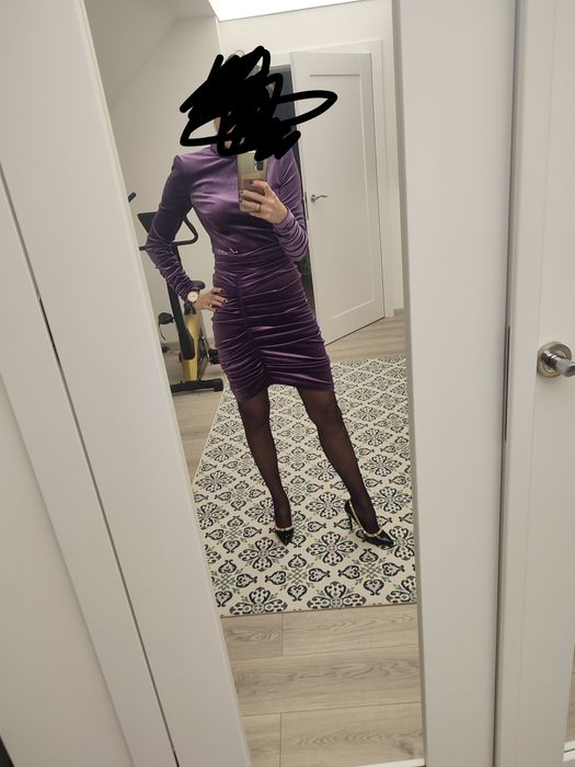 Sukienka welur Ola voga