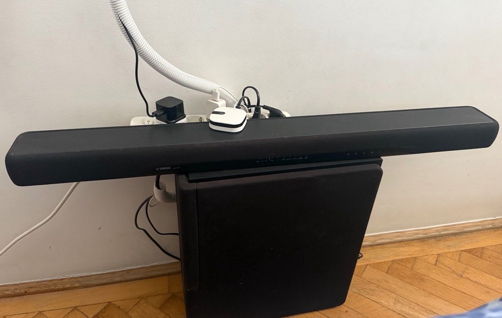 Soundbar Yamaha YAS-203