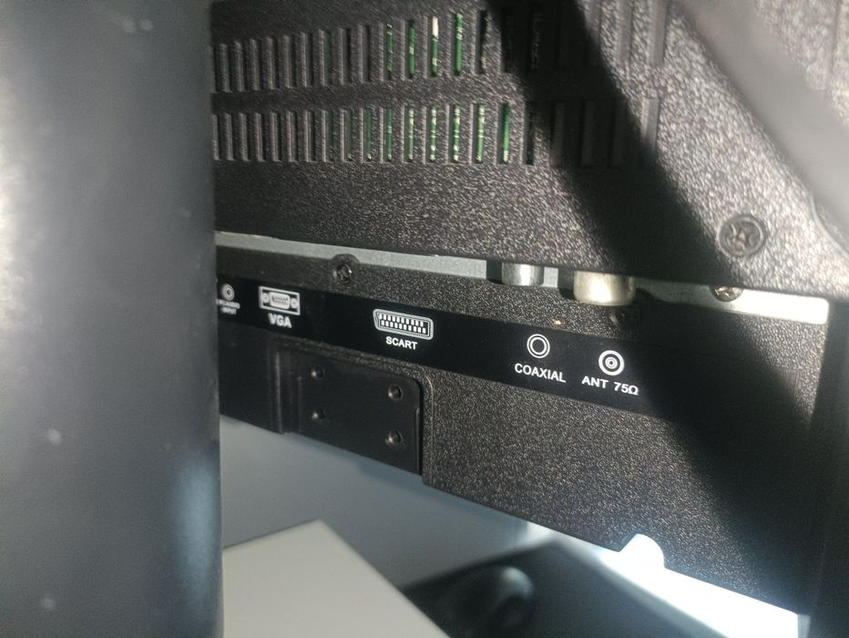 TV Led Selecline 23.6 com comando