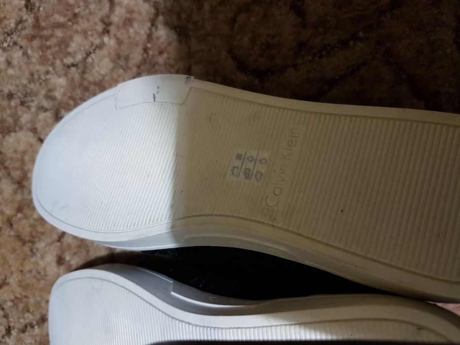 Calvin Klein Buty 38
