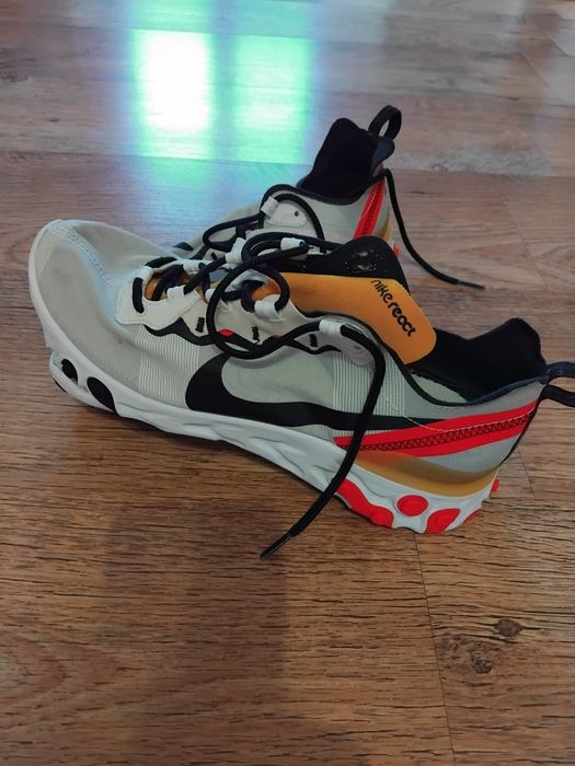 Buty nike react.