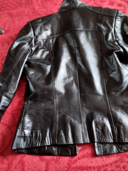 Жіночий одяг куртка