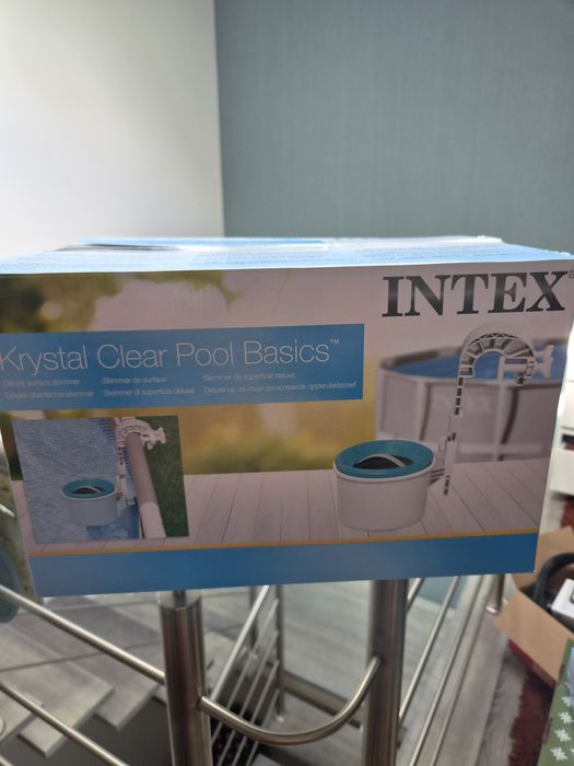 Skimmer/Escumadeira deluxe INTEX filtro 3785 l/h fácil de montar - estrutura metálica