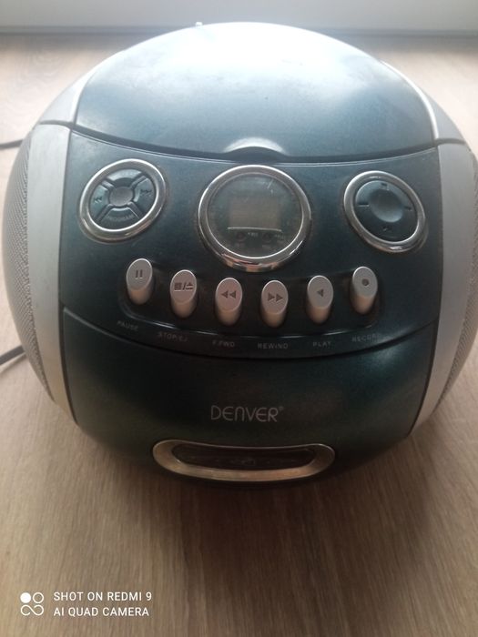 Radio na kastety i płyty Denver