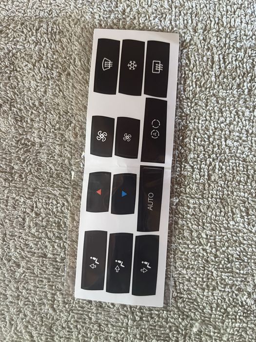 Ремкоплект наклейки на кнопки Клімат-контроль BMW X3 E83 вантажівок