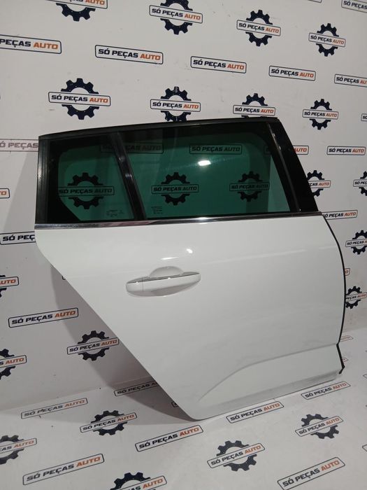 PORTA TRASEIRA DIREITA BRANCA RENAULT MEGANE IV SW 1.5DCI, ANO: 2020 A