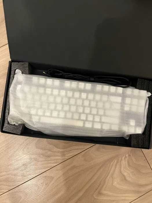 Клавіатура SPC GEAR GK630K tournament kailh rgb