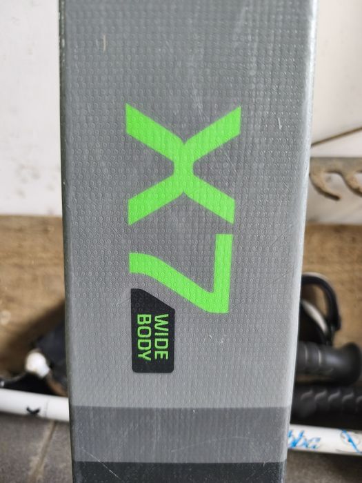 Narty Atomic X7 WB 176