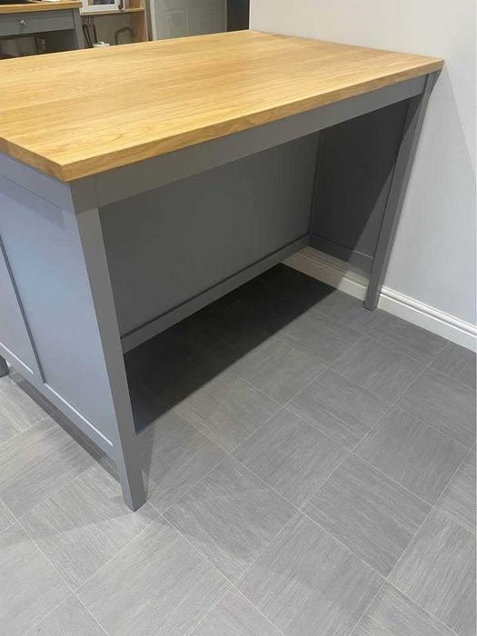 Ilha de Cozinha IKEA TORNVIKEN 126x77 cm - Cinza/Carvalho - Excelente Estado