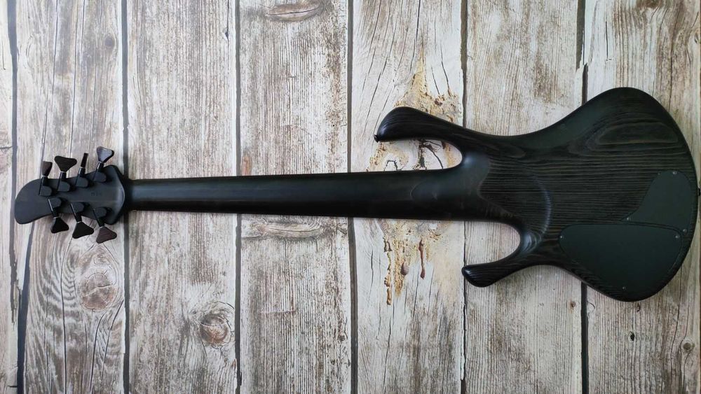 Zakrzewski Superior SV7 Custom – Boutique Bass,  gitara basowa