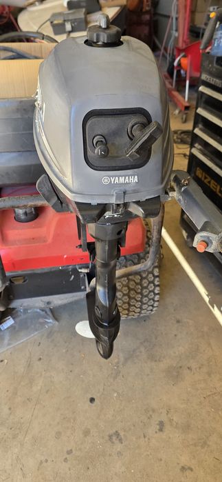 Motor fora borda yamaha 4t