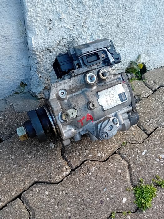 Bomba injetora opel vectra frontera etc, 2.2 dti