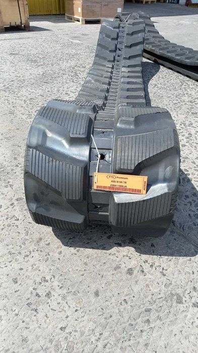 Гумова гусениця 400х72,5х76 W , резиновая гусеница 400/72,5/76 W