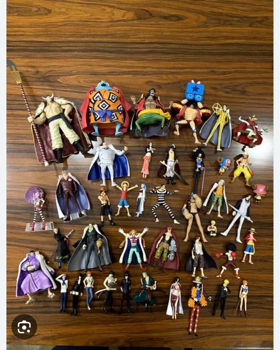 Lote de brinquedos colecionáveis One Piece (Coleção Salvat)