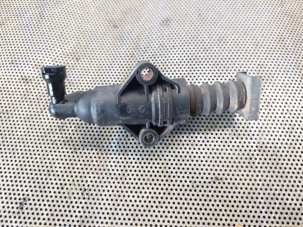 Bomba de embraiagem VOLKSWAGEN Golf IV (1J1)