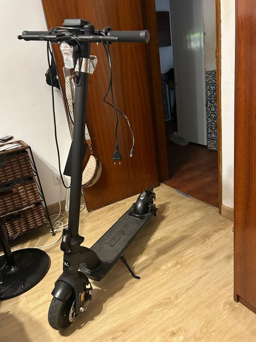 Trotinete WayscraL  Nova!!