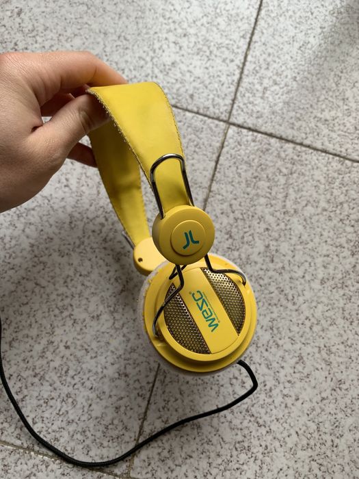 Headphones WESC Oboe (2009)