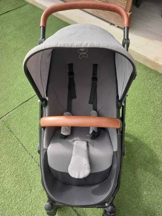 Carrinho para bébé CYBEX como novo com caixa