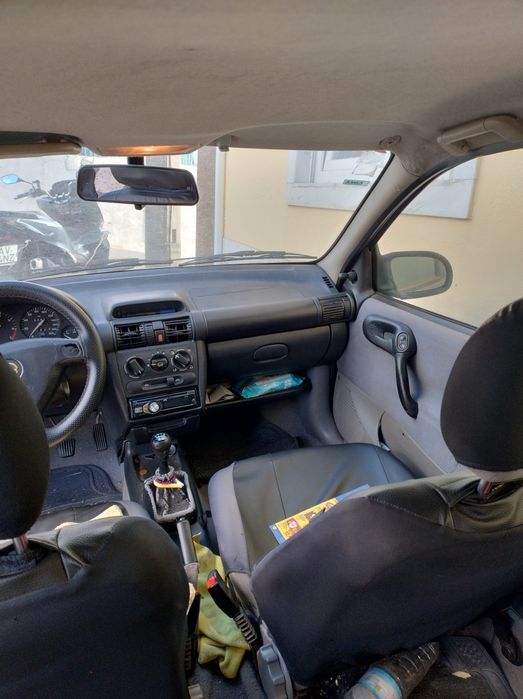 Corsa  B 98 negociável